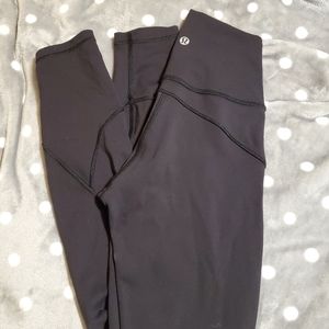 Lululemon In Movement Pant Size 2 - Black